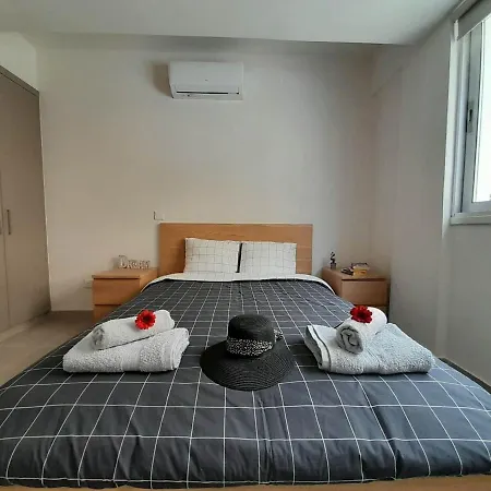 Pervolia Paradise 02 With Kosher Restaurant Apartment *